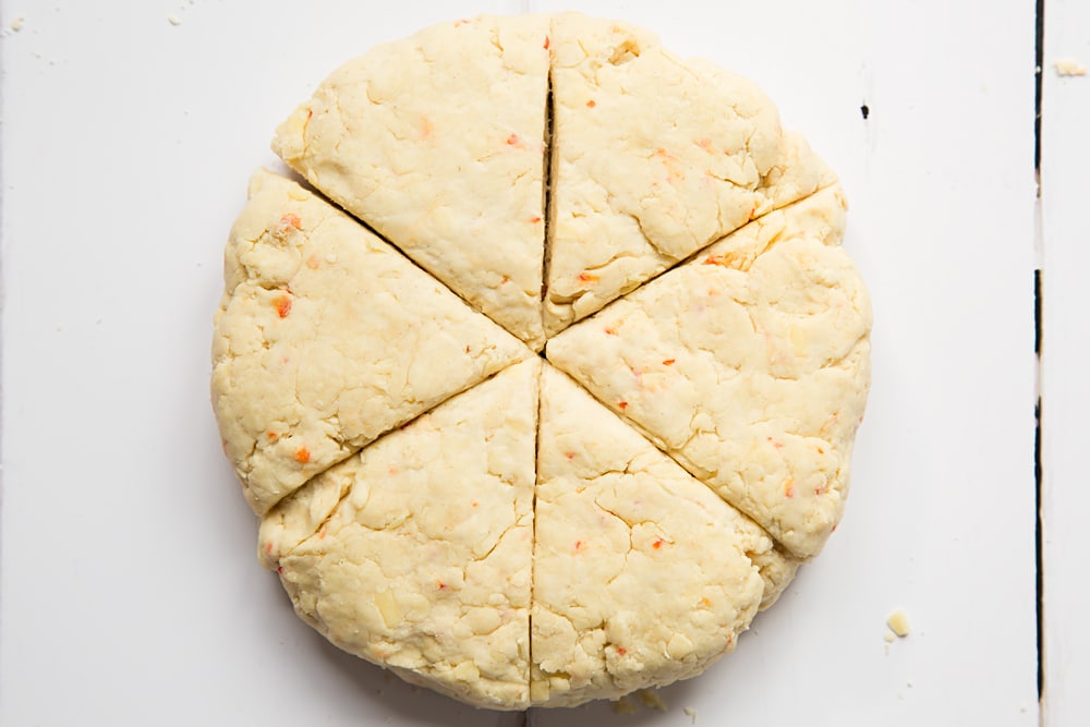 Divide the dough into six triangles