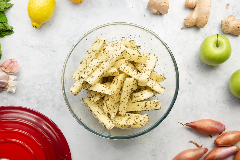 Homemade herby chips
