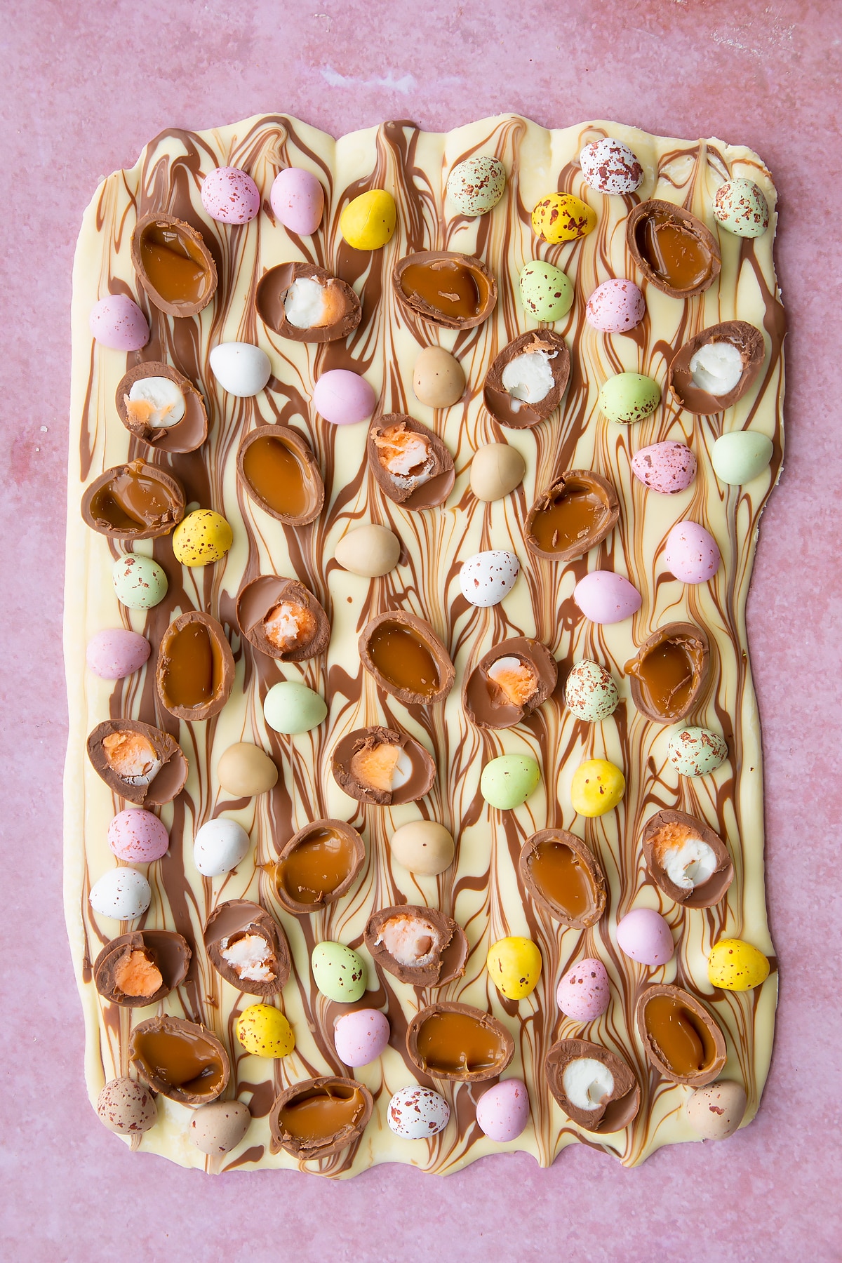 Finished mini egg Easter bark.